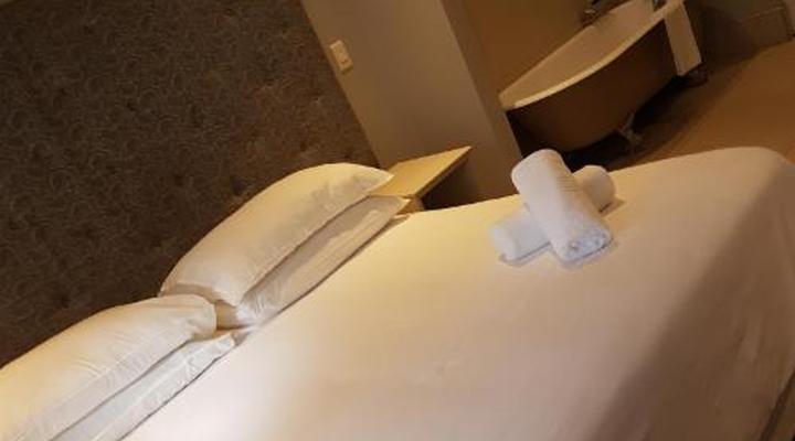 The Saint James on Venice Boutique Hotel