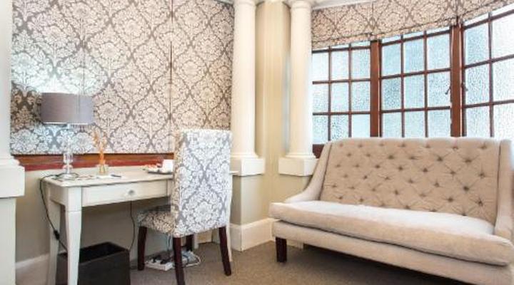 The Saint James on Venice Boutique Hotel