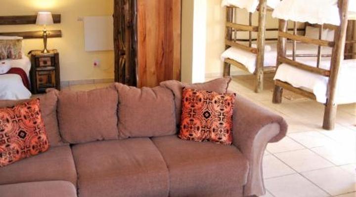 Journey's Inn Africa Guest Lodge