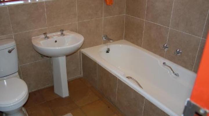 Journey's Inn Africa Guest Lodge