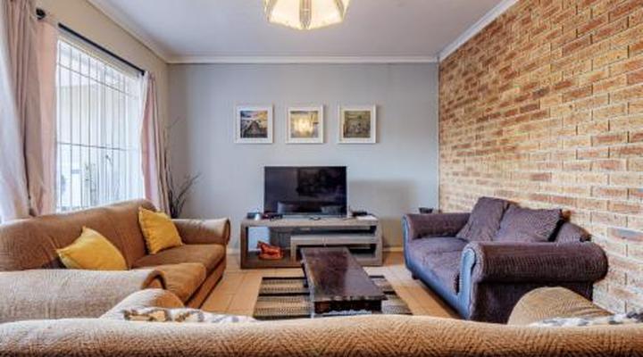 Carrington Guest House 