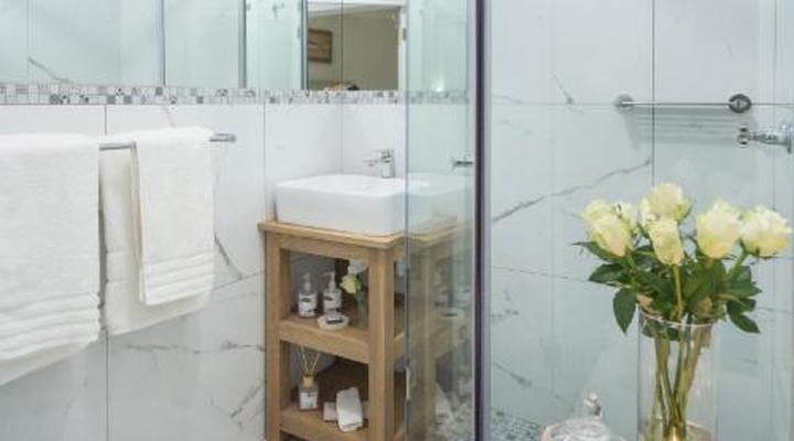 Ocean Watch Guest House