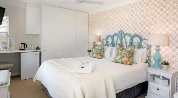 Ocean Watch Guest House