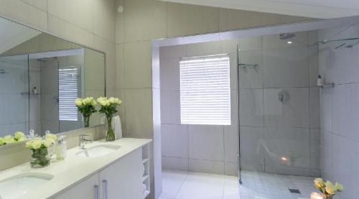 Ocean Watch Guest House