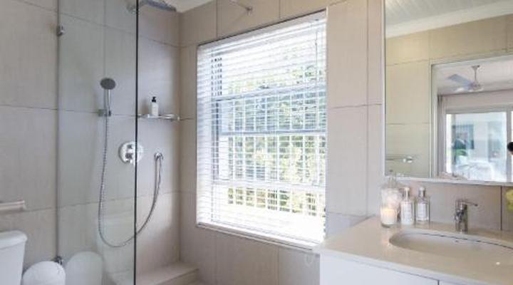 Ocean Watch Guest House