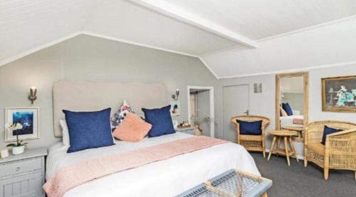 La Montagne Bed and Breakfast