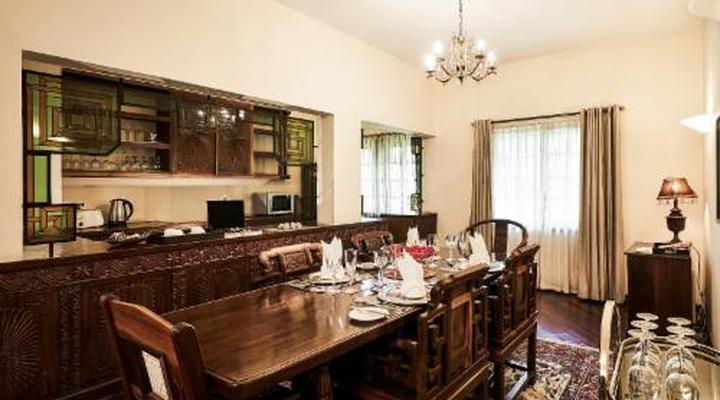 Safari Park Hotel and Casino