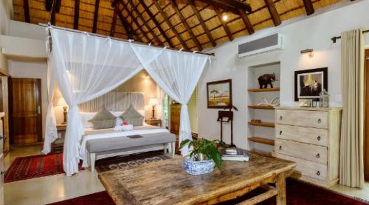 Khaya Ndlovu Safari Manor