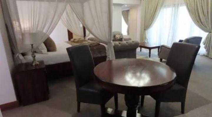 Oxbow Country Estate