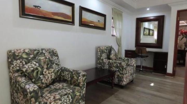 Oxbow Country Estate