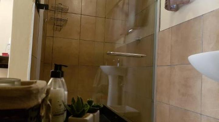 Lion's Guesthouse and The Buck&Lion restaurant