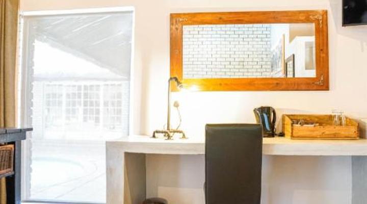 Lion's Guesthouse and The Buck&Lion restaurant