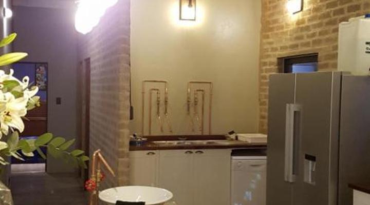 Lion's Guesthouse and The Buck&Lion restaurant