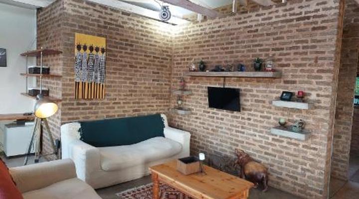 Lion's Guesthouse and The Buck&Lion restaurant