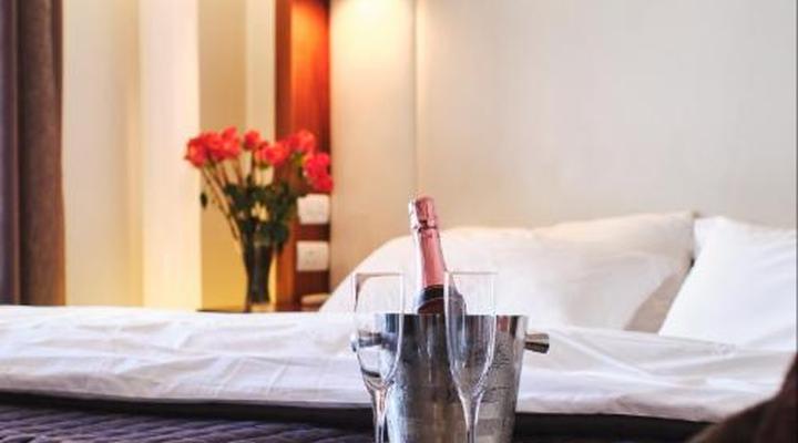 Cascades on the Promenade