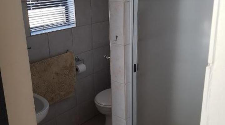 360 Eastwoods Guest House