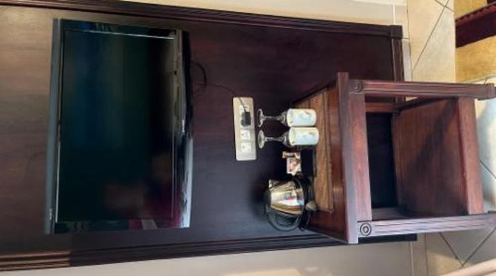 Absolut Guest Boutique