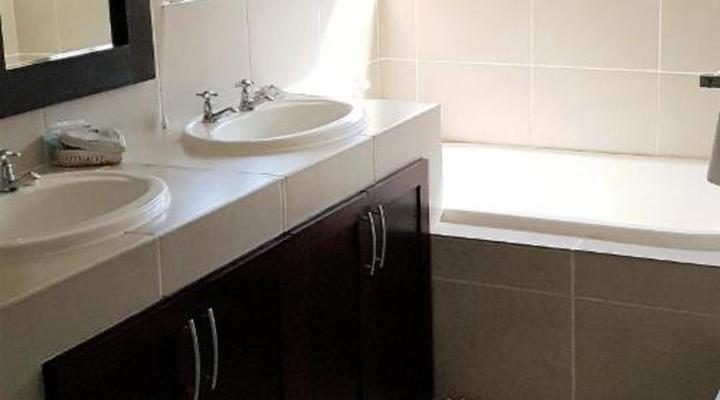 African Sands B&B Kingsway