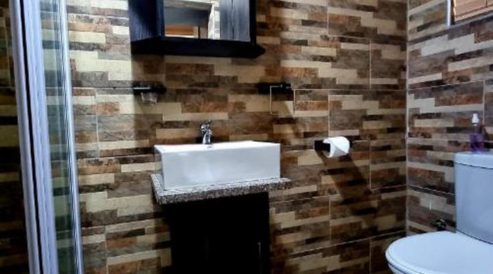 La Lucia Guest House