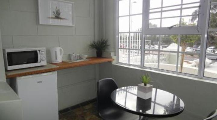 The Greenhouse Guesthouse