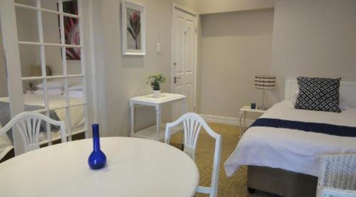 The Greenhouse Guesthouse