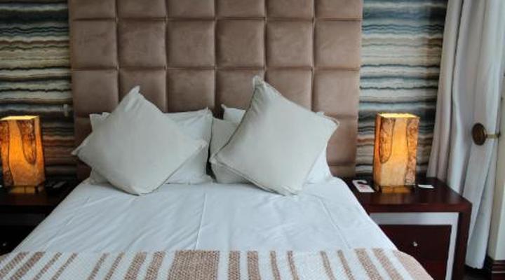 Coral Beach Bed & Breakfast