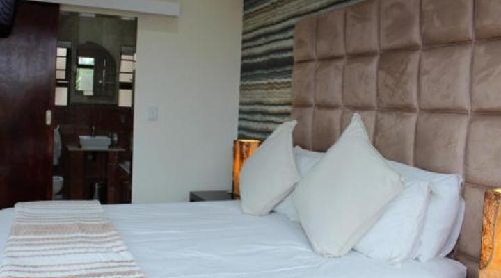 Coral Beach Bed & Breakfast