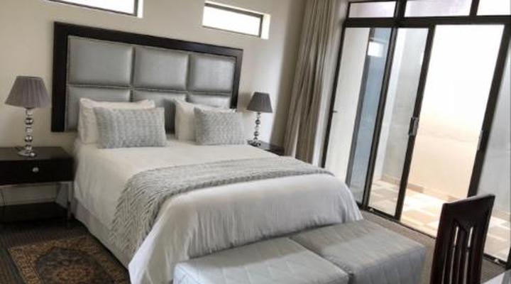 Coral Beach Bed & Breakfast