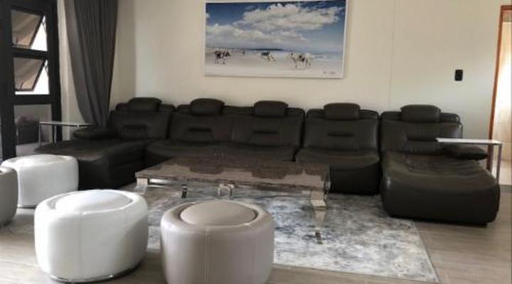 Coral Beach Bed & Breakfast