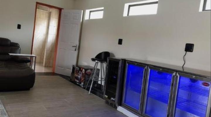 Coral Beach Bed & Breakfast