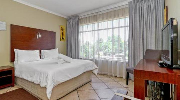 BM Gardens Apartment Hotel