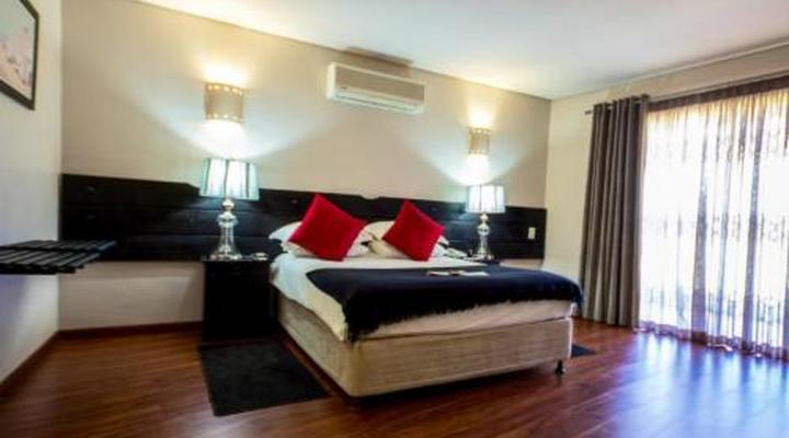 Desert Palace Hotel & Casino Resort