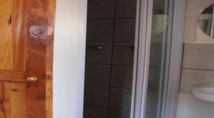 Fraaiuitsig Bed and Breakfast