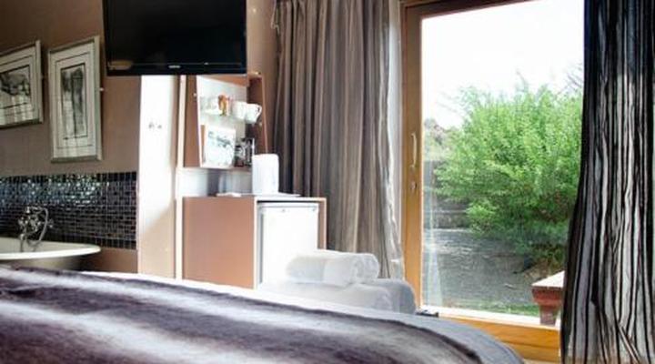 Desert Dew Guesthouse