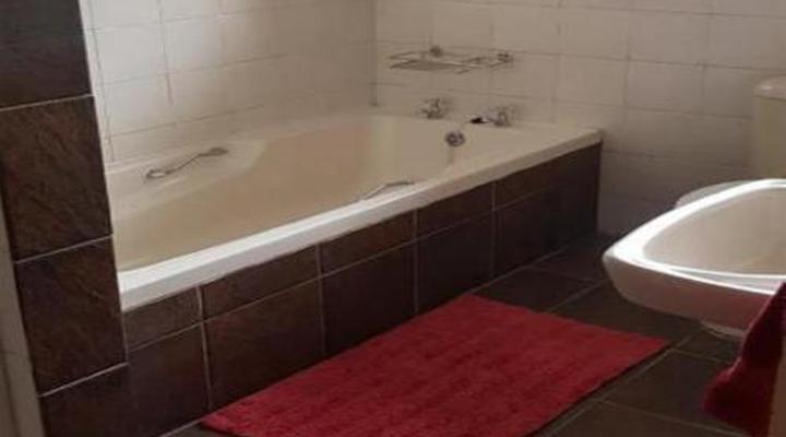 Desert Dew Guesthouse