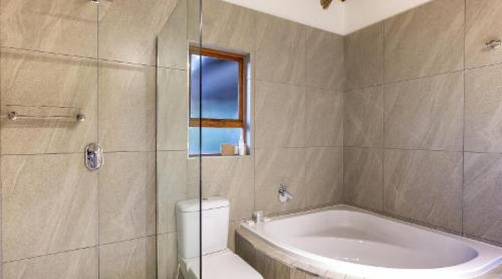 Montusi Mountain Lodge