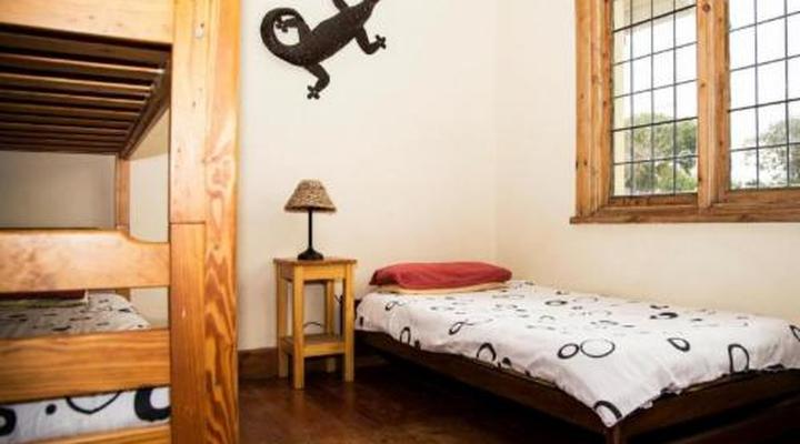 Jikeleza Backpackers