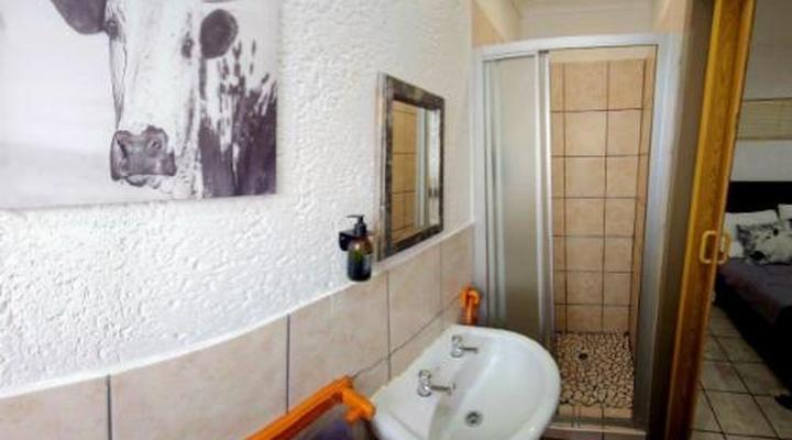 Riverside Guest Accommodation