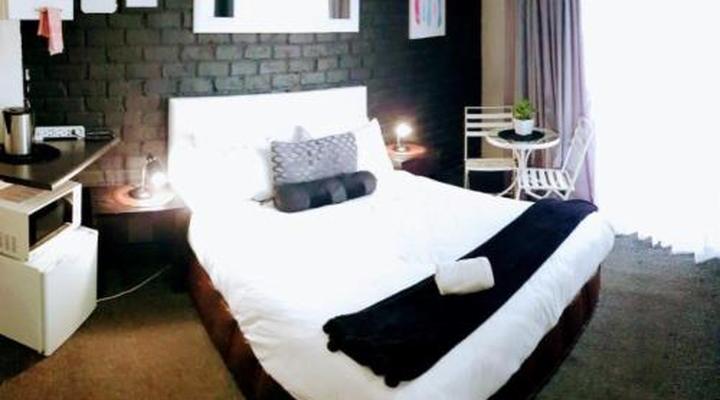 Riverside Guest Accommodation