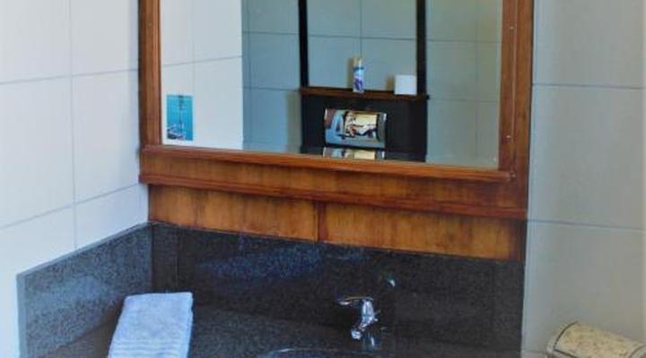 Riebeek Valley Hotel