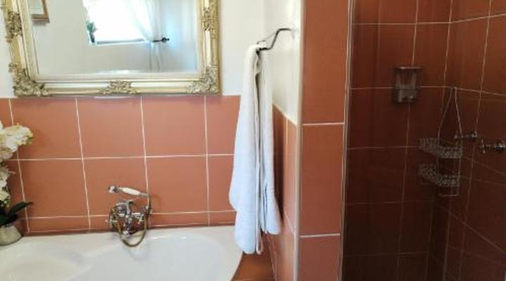 Hole In One Boutique Hotel and Conference Centre