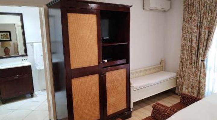 Hole In One Boutique Hotel and Conference Centre