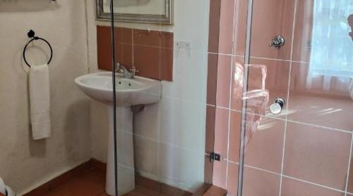 Hole In One Boutique Hotel and Conference Centre