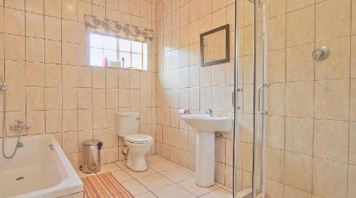 Elangeni Holiday Resort