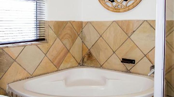 Abalone Guest House Summerstrand