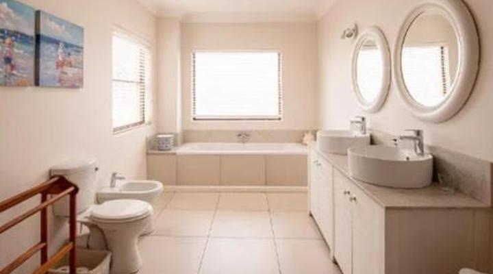 Fairlight Beach House