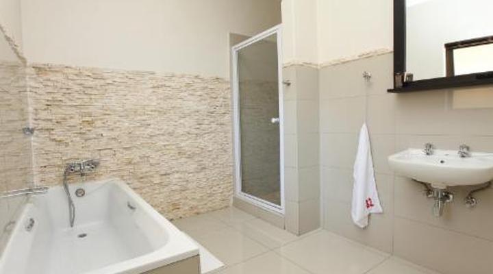 Hillside Executive Accommodation