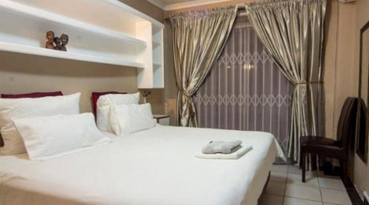 Dolphin Rest Guest House