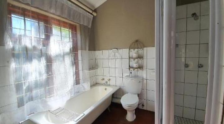 Waterhouse Guest Lodge - Indus Street