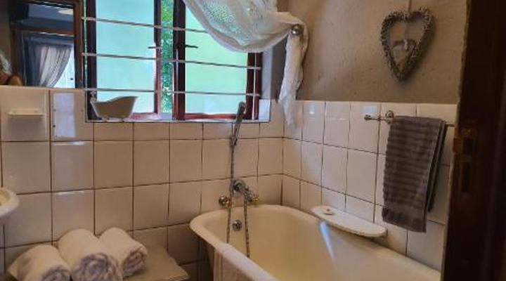 Waterhouse Guest Lodge - Indus Street